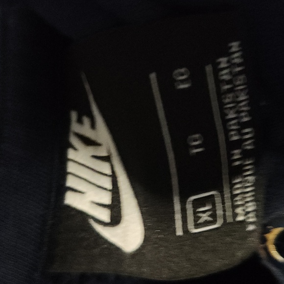 Nike Men's Navy Pullover Hoodie - Picture 3 of 3
